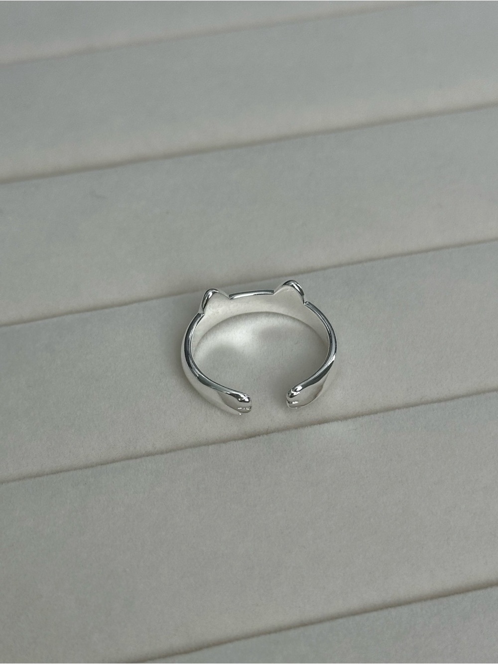 Cute 925 Sterling Silver Cat Ear & Paw Adjustable Ring - Picture 3 of 4